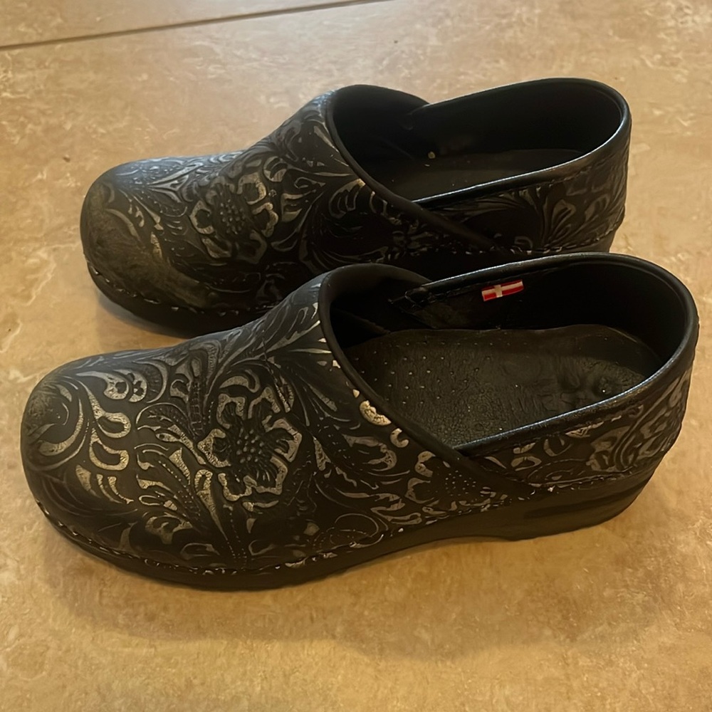 Sanita Clogs